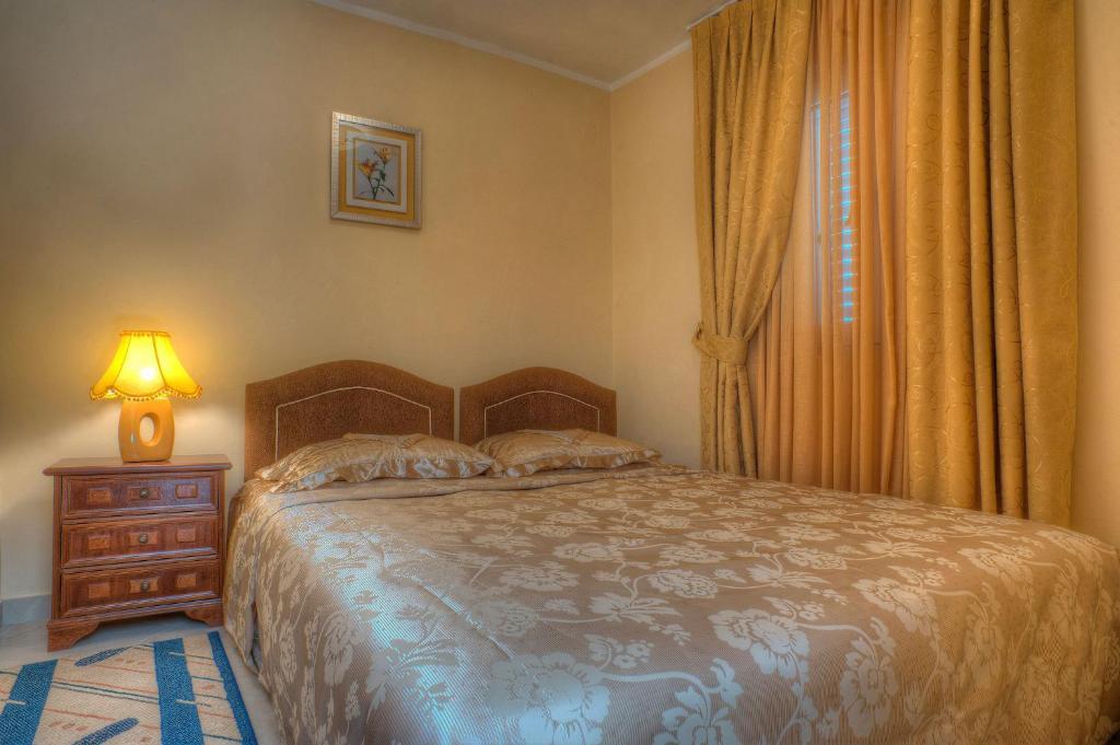 Apartments Vuksic スヴェティ・ステファン 部屋 写真